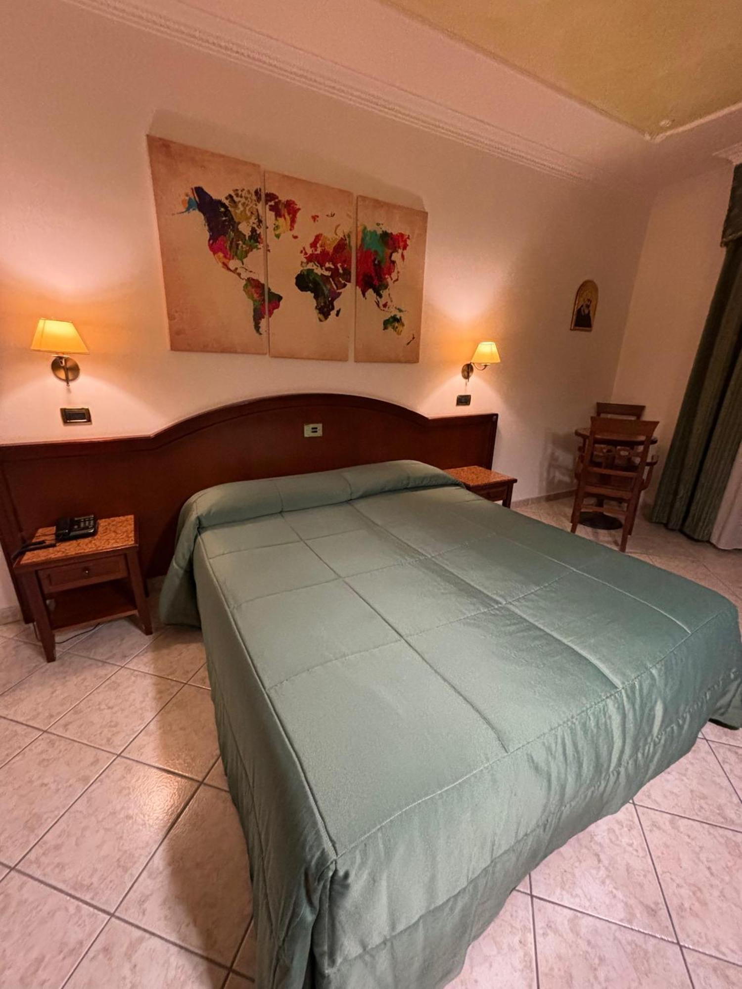 Hotel Valle Rossa San Giovanni Rotondo Exterior photo